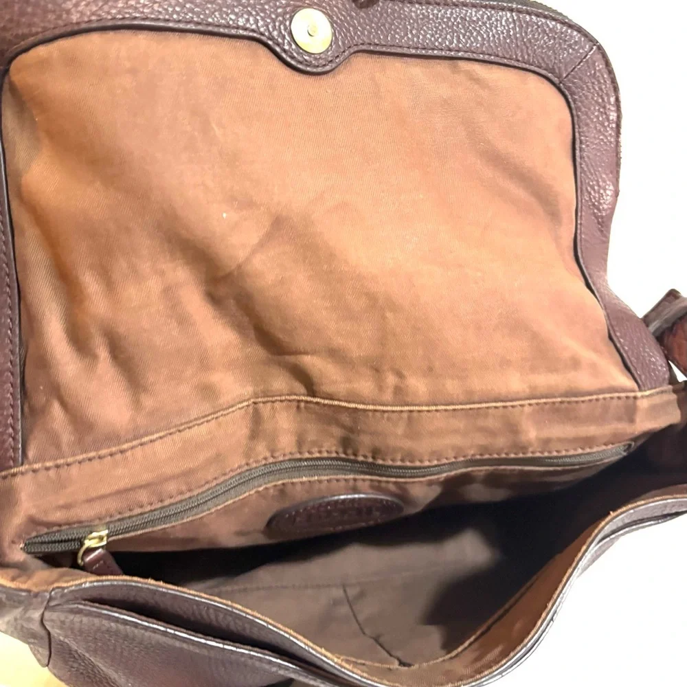 Fossil genuine leather